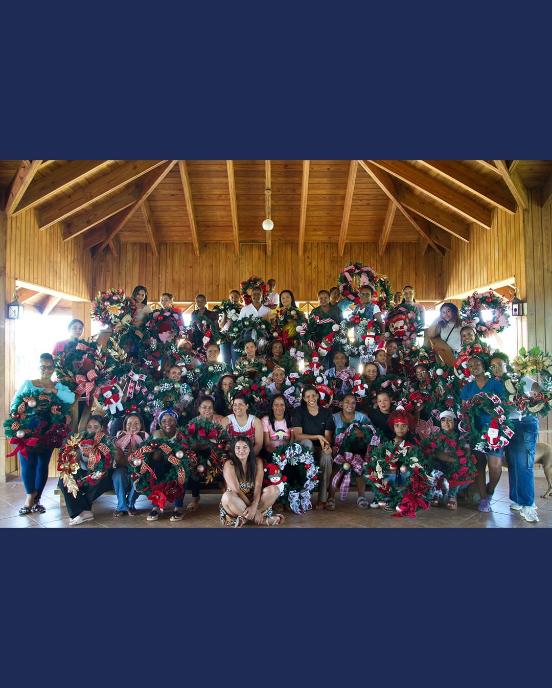 Curso-Taller de Confección de Coronas Navideñas